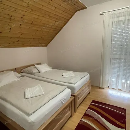 Motel Hummel Per